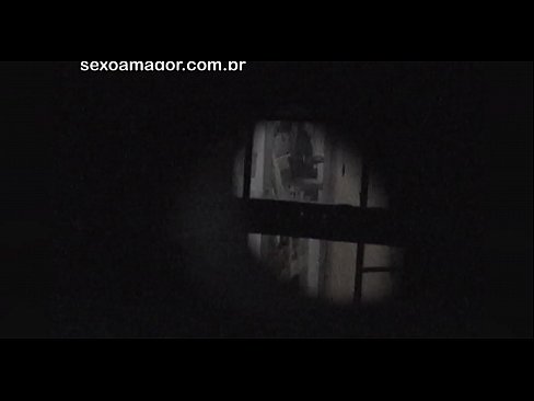 ❤️ Szőke lányt titokban videóra vette a környékbeli kukkoló, aki üreges téglák mögé rejtőzött ❤ Pornó videó at hu.pornobot.ru