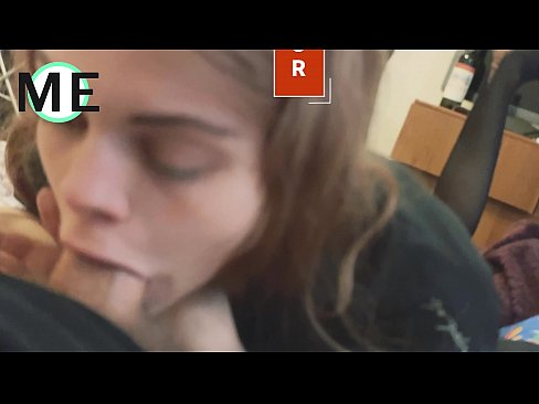 ❤️ Fasz a torkában, szakadt harisnyanadrág és szakadt magassarkú. ❤ Pornó videó at hu.pornobot.ru